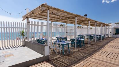 Terraza de La donzella de la costa, en Badalona. Imagen cedida por La donzella de la costa. 