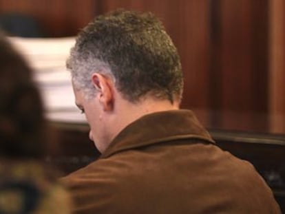 El expolicía Lars Sepúlveda,durante el juicio en la Audiencia de Sevilla.