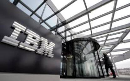 El grupo informático IBM informó que invertirá 1.000 millones de dólares en la creación del Grupo Watson. EFE/Archivo