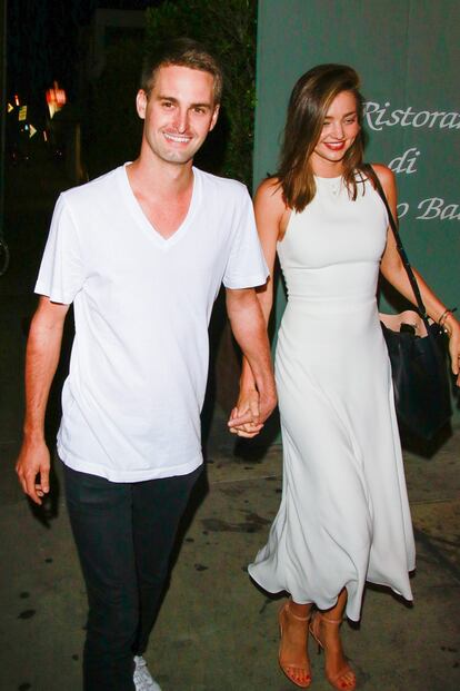 Miranda Kerr y su novio saliendo de cenar en Santa Monica