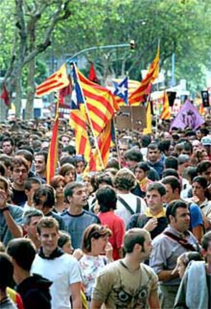 Manifestantes independentistas, ayer en Barcelona.