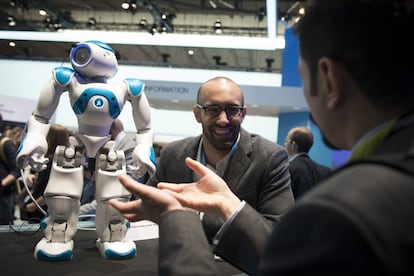 Barcelona, 22/02/2016 Mobile World Congress 2016.  NAO Robot en el Stand de IBM. Foto: Gianluca Battista