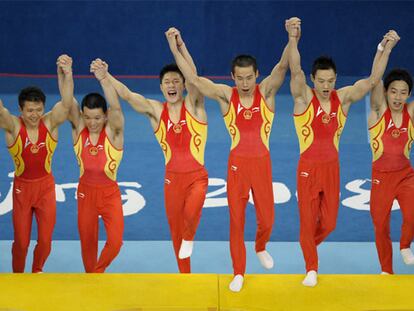 De izquierda a derecha, Chen Yibing, Huang Xu, Li Xiaopeng, Xiao Qin, Yang Wei y Zou Kai.