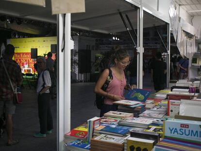 Un estand en la Setmana del Llibre en Català de 2018.