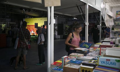 Un estand en la Setmana del Llibre en Català de 2018.