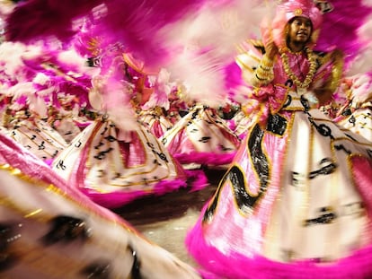 Ensaios das escolas de samba no Rio.