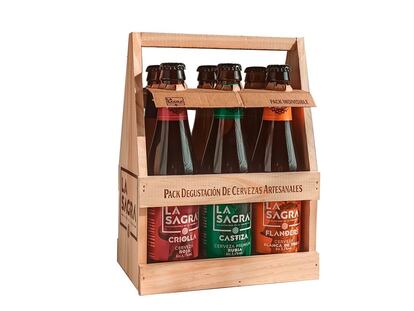 Estos 'packs' han sido diseñados por los maestros de la fusión de La Sagra para disfrutar de las especialidades de la marca y descubrir diferentes matices de sabor. Incluye seis botellas de 33 cl: Criolla (estilo Red Ale), Castiza (rubia), Flanders (estilo Belgian White), India (estilo India Pale Ale), Mulata (negra estilo Porter Ale) y Radler (combinada con limón natural). Se trata de una recopilación de las referencias más representativas del segmento de especialidades, con un carácter variado para disfrutar de los diferentes tipos y sabores únicos. Precio: 12,95 euros.