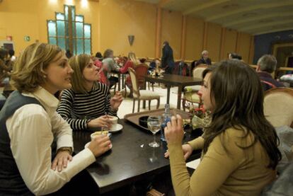 Imagen del club de fumadores Amigos del tabaco, en Ourense.