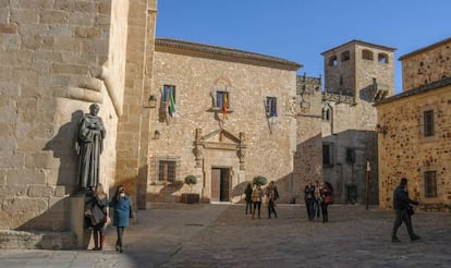 La plaza de Santa María de Cáceres.