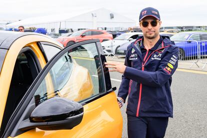 Checo Pérez en el Gran Premio de Gran Bretaña 2023