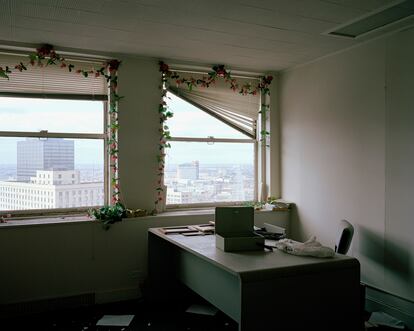 Interior del Book’s Tower, edificio de oficinas abandonado en 2009, en pleno centro de la ciudad.