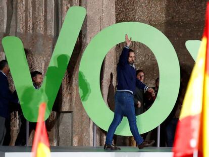 Santiago Abascal, líder de Vox, en el acto de cierre de campaña de las elecciones generales. 