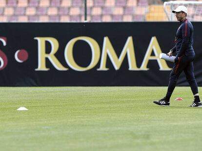 Di Francesco, en el entrenamiento de la Roma.