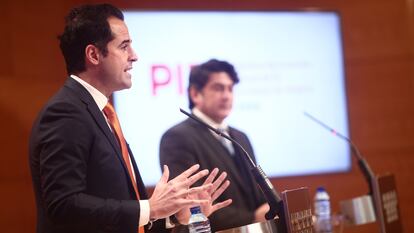 Madrid deputy premier Ignacio Aguado at a news conference on Wednesday. 