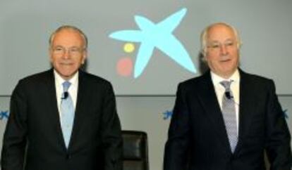 El presidente de CaixaBank, Isidre Fain&eacute; (i), y el consejero delegado, Juan Maria Nin, durante la presentaci&oacute;n de resultados de la entidad. 