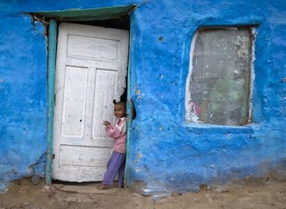 Un ni&ntilde;o en Nikolaevo, donde viven los padres de Mar&iacute;a.