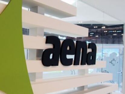 Logotipo de Aena. 