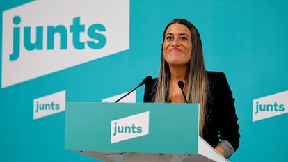 La vicepresidenta del partido, Miriam Nogueras, durante una rueda de prensa de la formación independentista que lidera Carles Puigdemont, el 28 de enero.