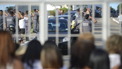 Paralisação da Polícia Militar completa oito dias.