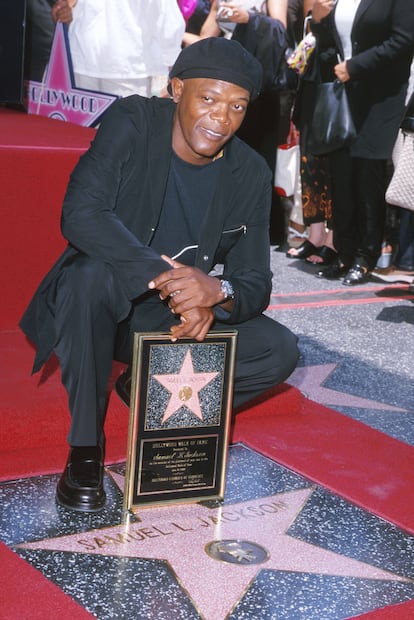 Samuel L. Jackson con su estrella de la fama.