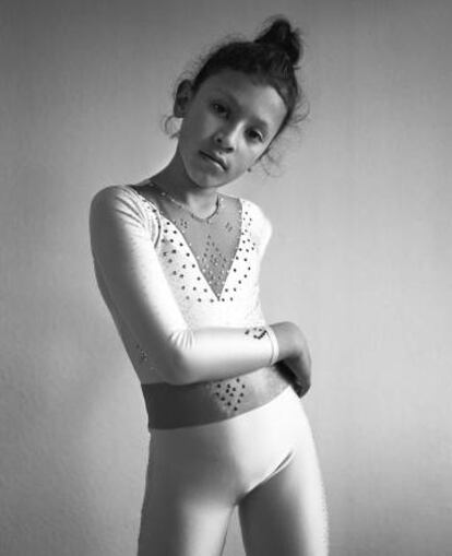 Una de las fotografías de Gorka Postigo sobre jóvenes transgénero expuestas en la Fresh Gallery.