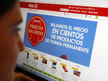 Dia rebaja el precio de su marca propia y pone en liquidación productos de Clarel