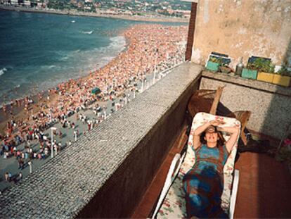 PLAYA DE SAN LORENZO, Gijón (Asturias). Fotografía de Rop Zoutberg (Madrid), de 39 años.