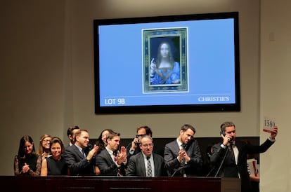 El 15 de noviembre de 2017, la obra 'Salvator Mundi', atribuida a Leonardo da Vinci, fue subastada en Nueva York por 382,1 millones de euros y se convirtió en la obra más cara de la historia.