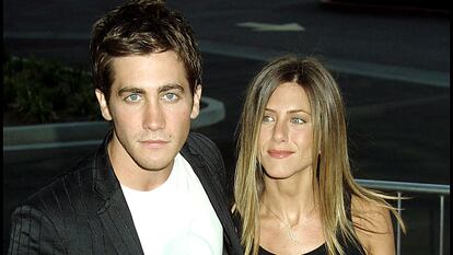 Jake Gyllenhaal e Jennifer Aniston na estreia de ‘Por um sentido na vida’, em Los Angeles, Califórnia, em agosto de 2002.