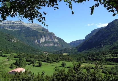 Valley of Hecho, a gem nestled in the Pyrenees in Spain's Aragón region.