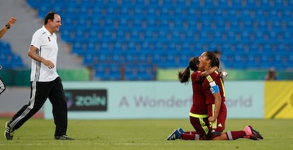 Kenneth Zsemereta Venezuela futbol femenino