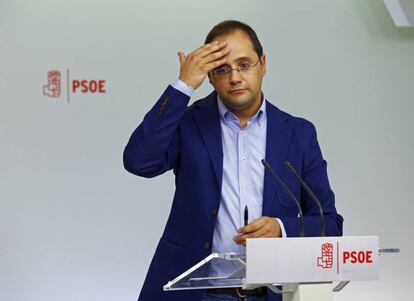 El secretario de Organizaci&oacute;n del PSOE, C&eacute;sar Luena 
 