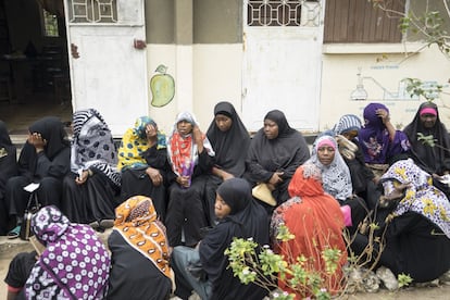 Según la Organización Mundial de la Salud, en Tanzania, cuatro de cada 10 huérfanos están a cargo de sus abuelas. Forman los llamados "hogares con salto generacional", en los que la generación intermedia ha muerto de sida.