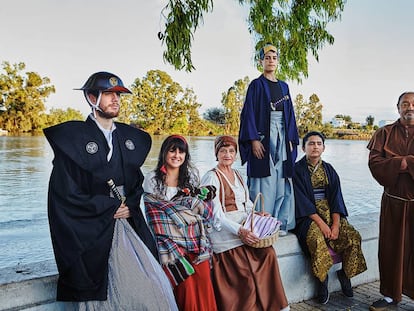 Miembros de un grupo de teatro que escenifica la llegada de la expedición japonesa encabezada por el samurái Hasekura al municipio en el siglo XVII.
 