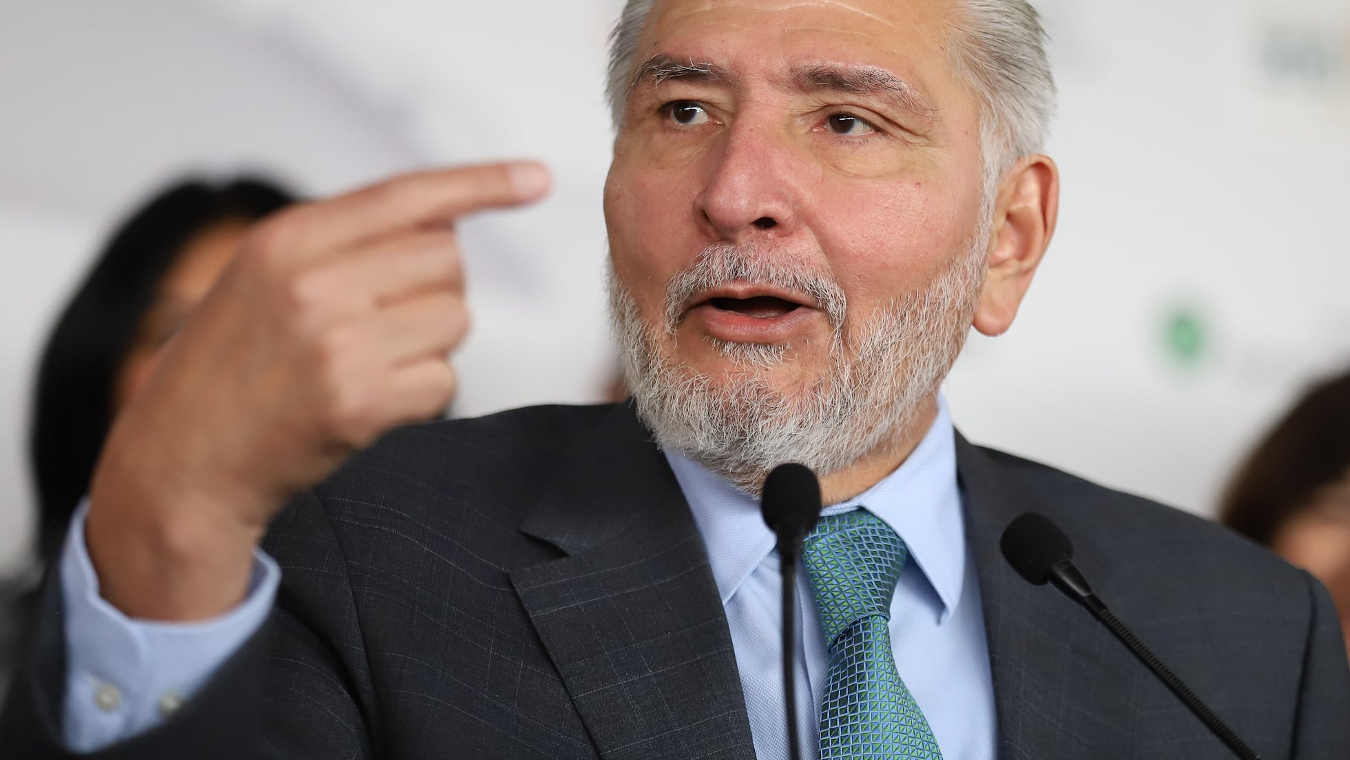 Hernán Bermúdez: Sheinbaum insta a Adán Augusto a pronunciarse sobre su secretario vinculado al narco en Tabasco: “Sería pertinente que diera su versión” | EL PAÍS México