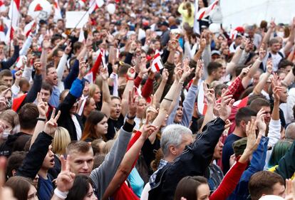 Los detractores del presidente bielorruso, que celebraron el domingo pasado en Minsk la marcha más multitudinaria en la historia de ese país, pretenden repetir el éxito de esa convocatoria a lo largo de este domingo.