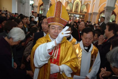 Liu Xinhong, uno de los prelados excomulgados, en la catedral de San José en Wuhu el pasado día 3.