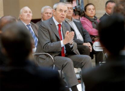 Emilio Pérez Touriño, durante un encuentro con empresarios gallegos esta mañana.