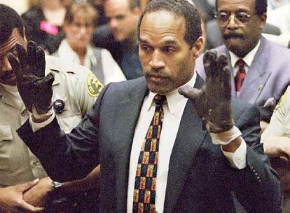 O. J. Simpson, durante una sesión del juicio sobre el doble crimen en 1995.