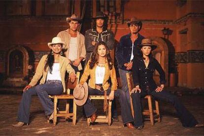 Los actores de la telenovela <i>Pasión de gavilanes</i>.