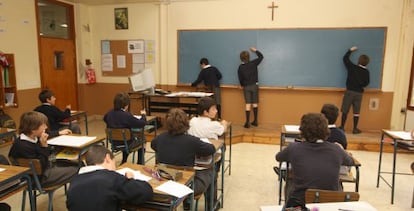 Aula de un colegio privado de Ir&uacute;n, en una imagen de archivo. 