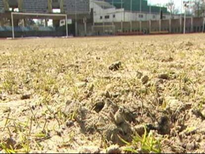 El césped del estadio de Kaunas pone en peligro la disputa del España-Lituania