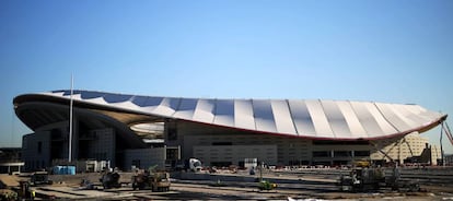 Cubierta del estadio Wanda Metropolitano, sede del Atlético de Madrid.