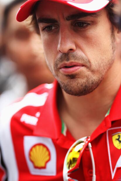 El piloto de Ferrari Fernando Alonso antes de que empezara el Gran Premio de Malasia, en el que el español terminó el sexto.