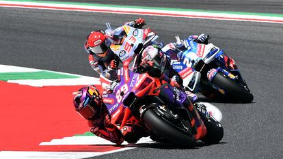 Jorge Martin, Enea Bastianini y Marc Marquez durante el Gran Premio de Países Bajos.