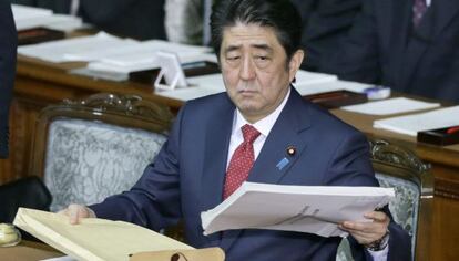 El primer ministro nip&oacute;n, Shinzo Abe, en el Parlamento japon&eacute;s la semana pasada.