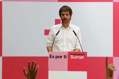 El portavoz de Sumar, Ernest Urtasun, da una rueda de prensa en la sede de la formación en Madrid, este lunes.