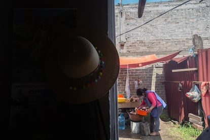 Chio, Gris, Alma y Paty son el corazón de la colectiva, tres de ellas han sufrido violencia domestica y machista por parte de sus parejas.