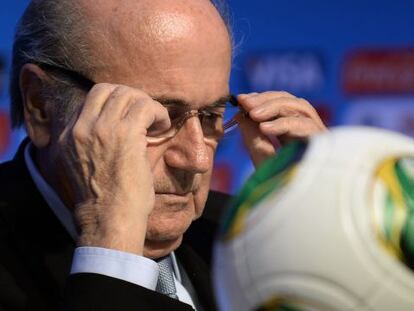 Blatter, presidente da FIFA, na coletiva de imprensa.
