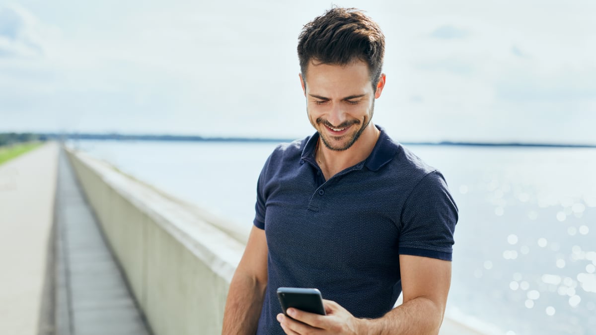 El lote de cinco polos para hombre por menos de 50 euros que triunfa en Amazon
